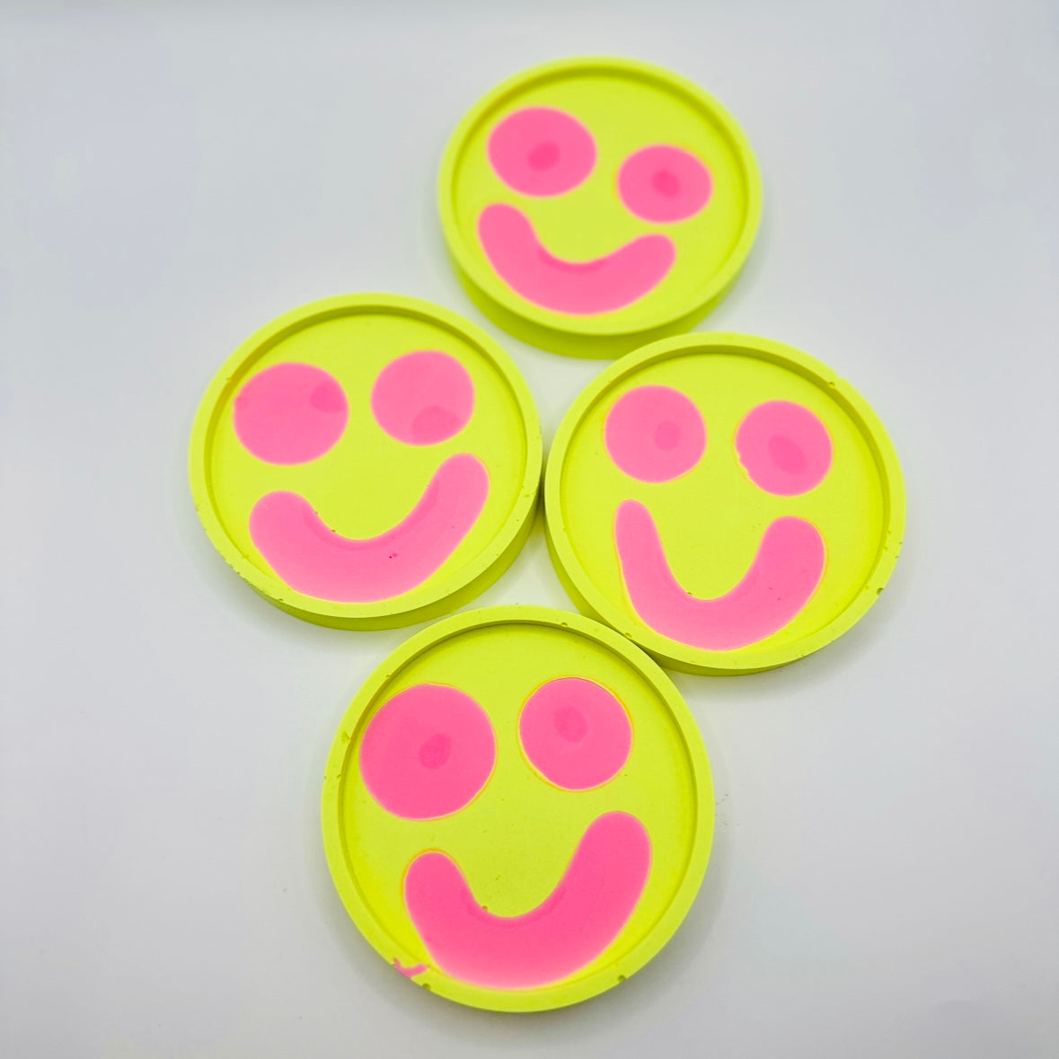 Coaster Set - Smiley - Yellow & Pink