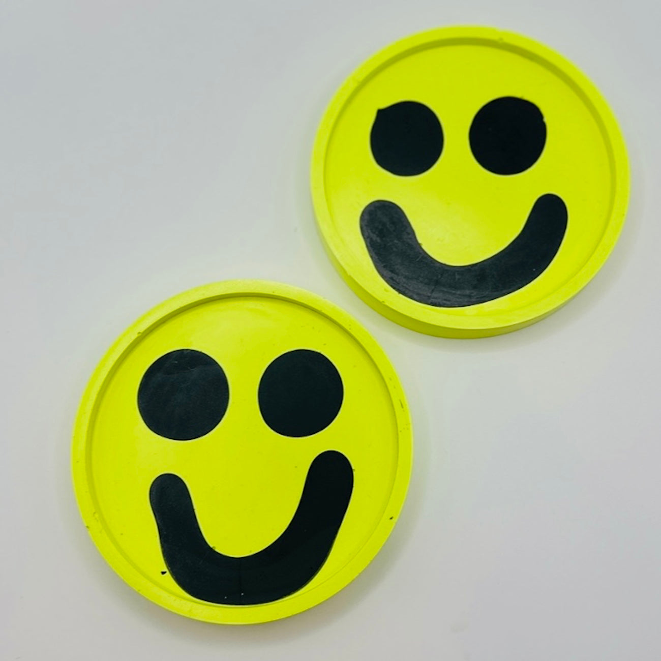 Coaster Set - Smiley - Neon Yellow