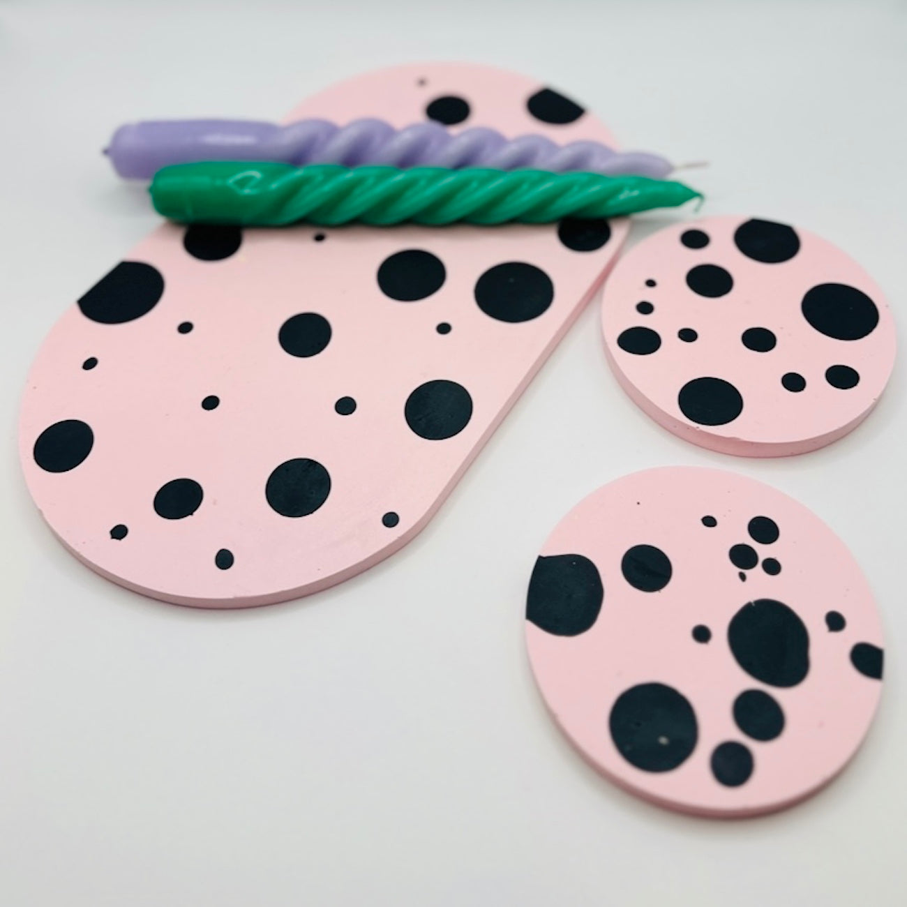 Oval Tray - Pink Dots