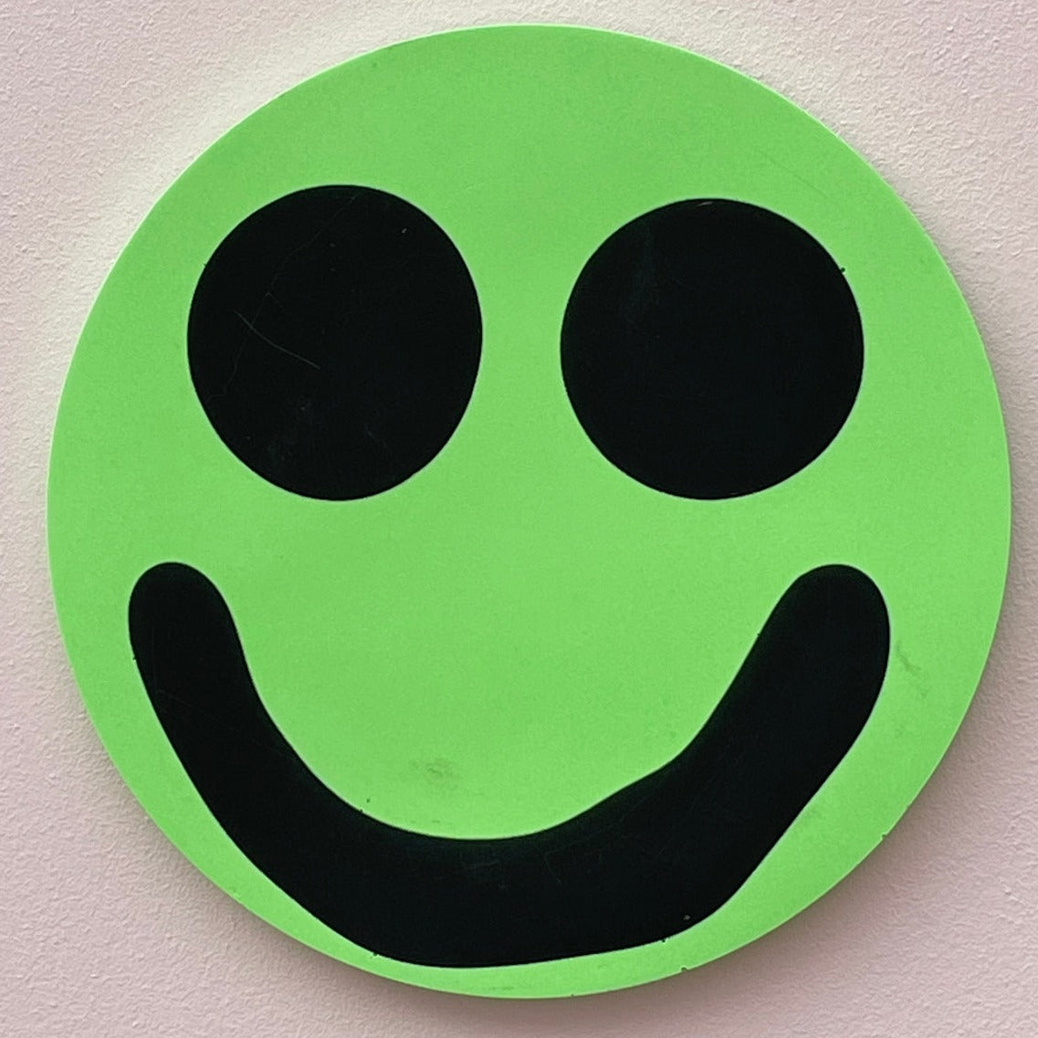 Smiley Wall Hanging - Neon - Green