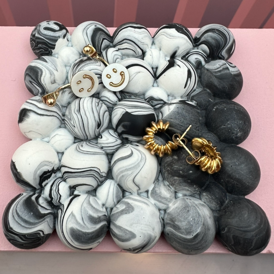 Tray - Bobble - Graffiti - Black & White