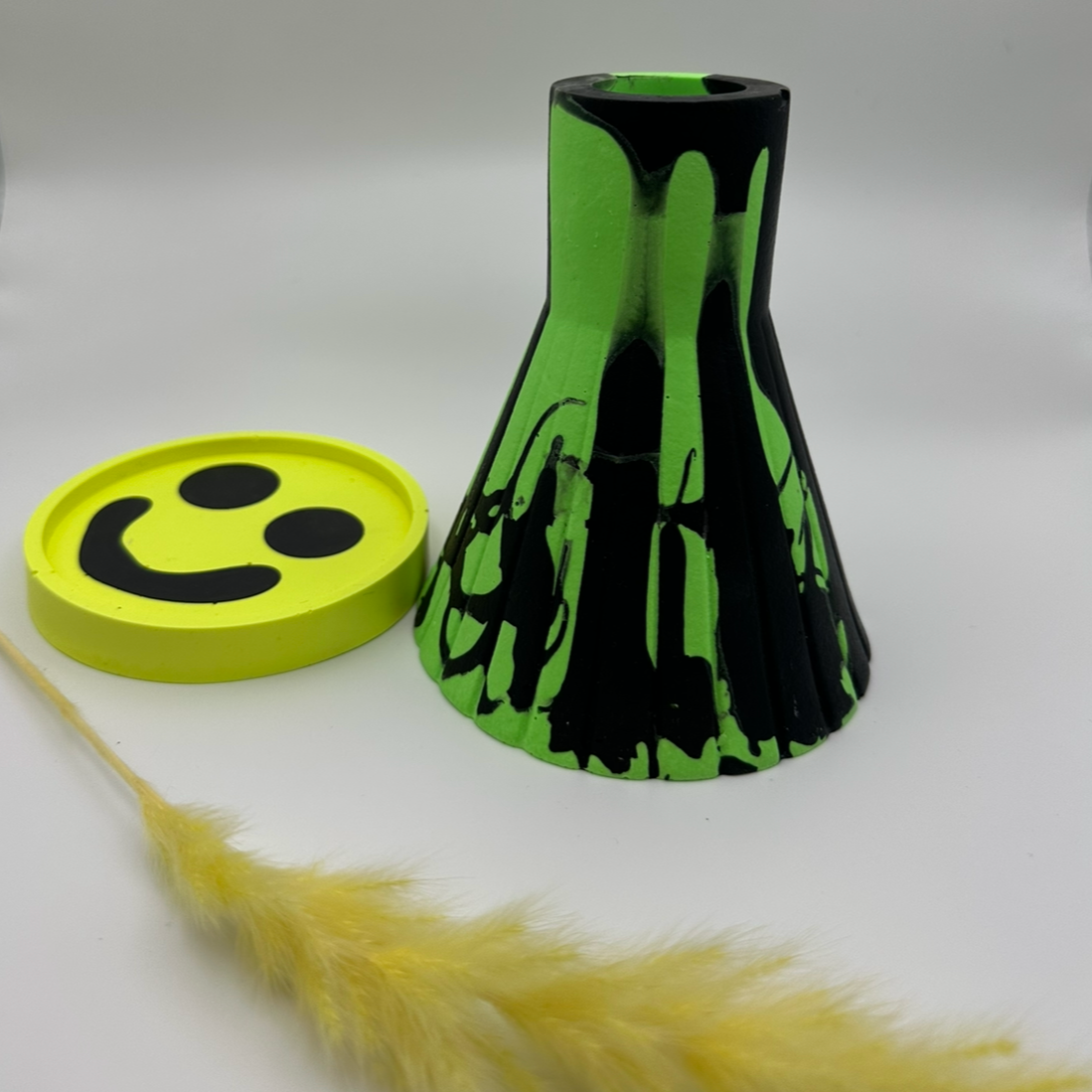 Vase - Graffiti - Black & Green