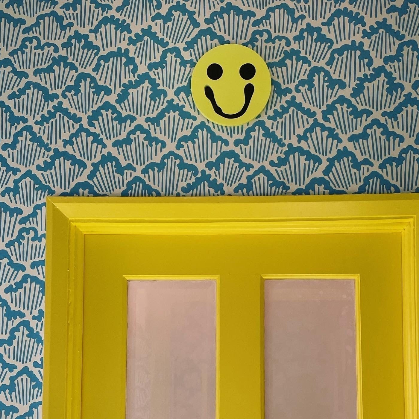 Smiley Wall Hanging - Neon - Green