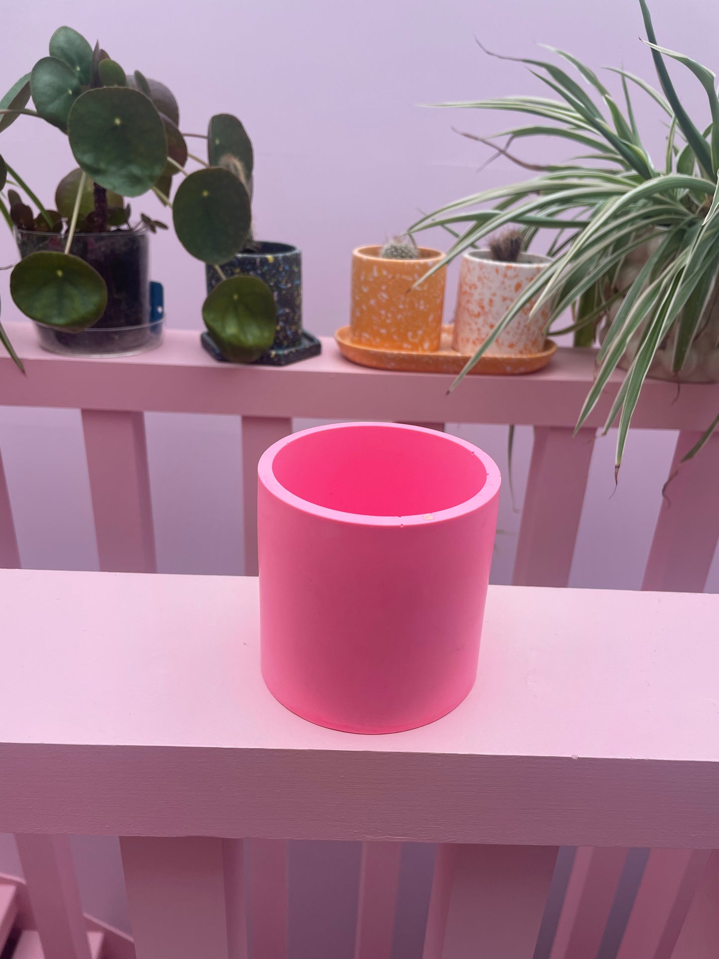 Pot - Neon 9