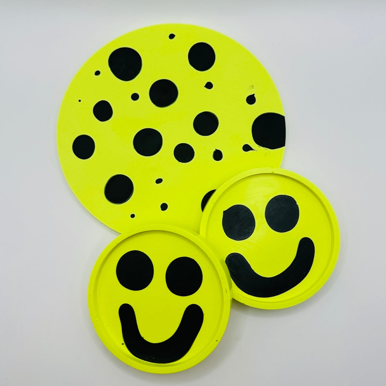 Tray - Neon Yellow Dots
