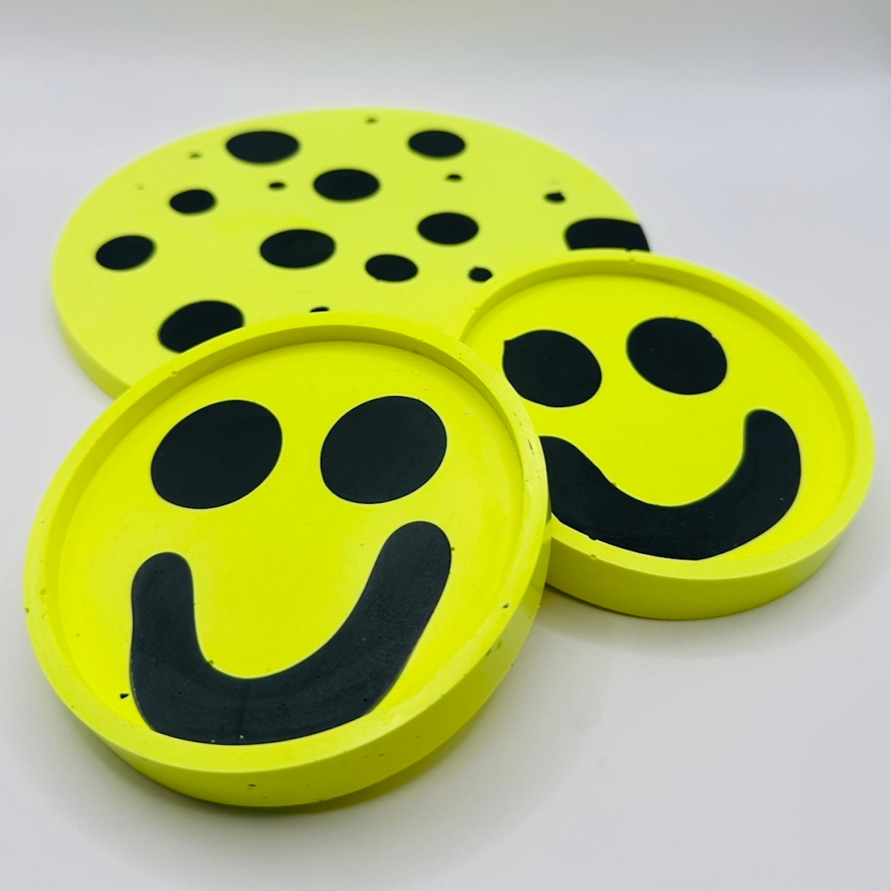 Tray - Neon Yellow Dots