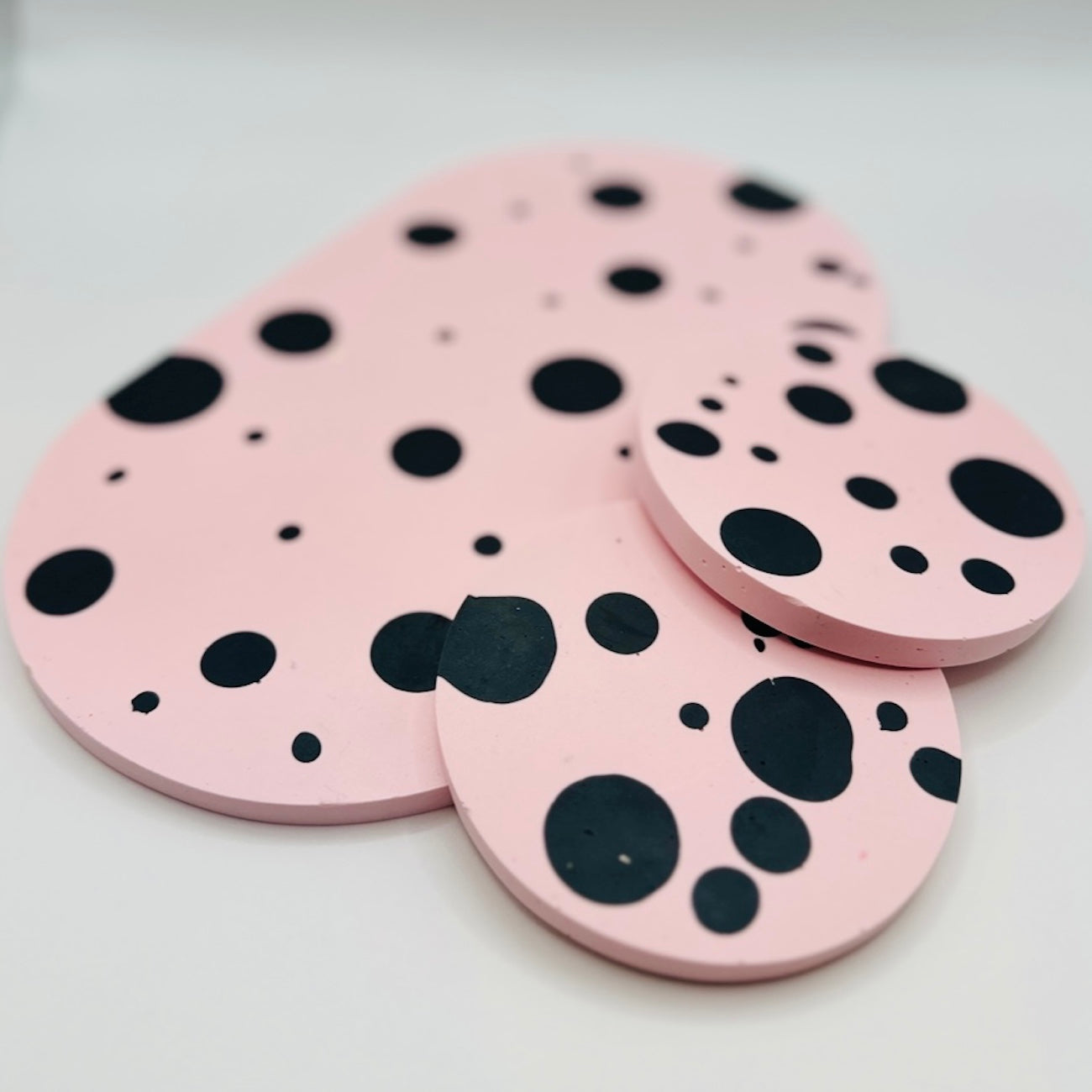 Oval Tray - Pink Dots