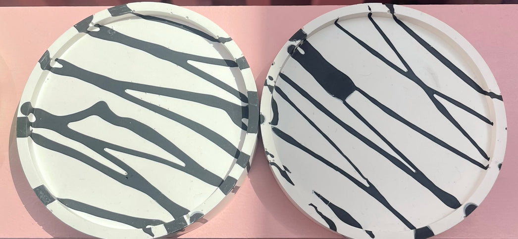 Coaster Set - Round - Graffiti - Black & White