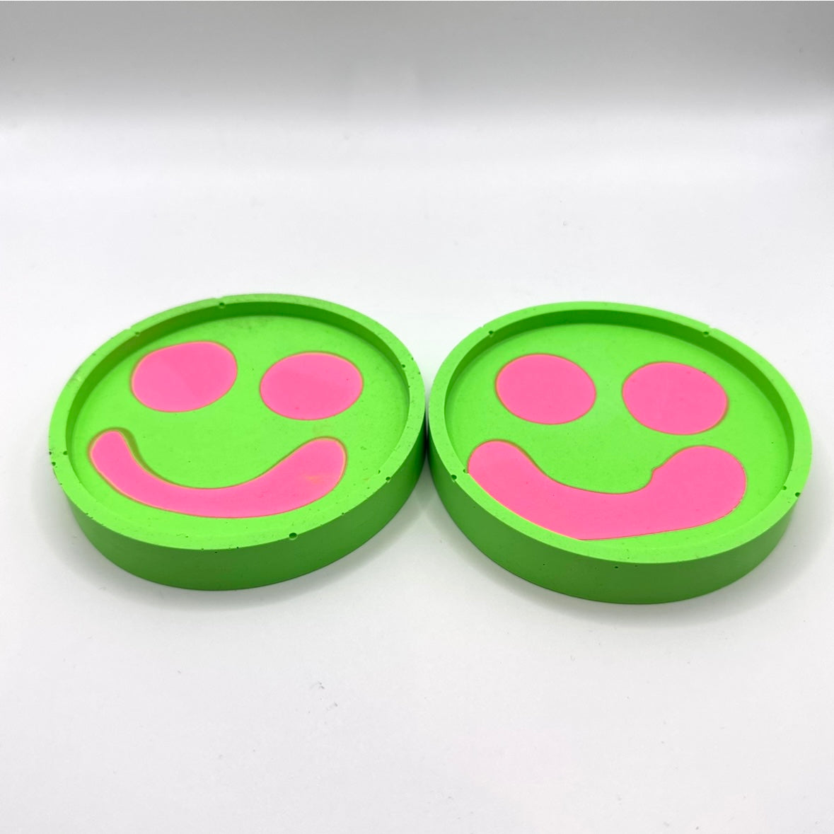 Coaster Set - Smiley - Green & Pink